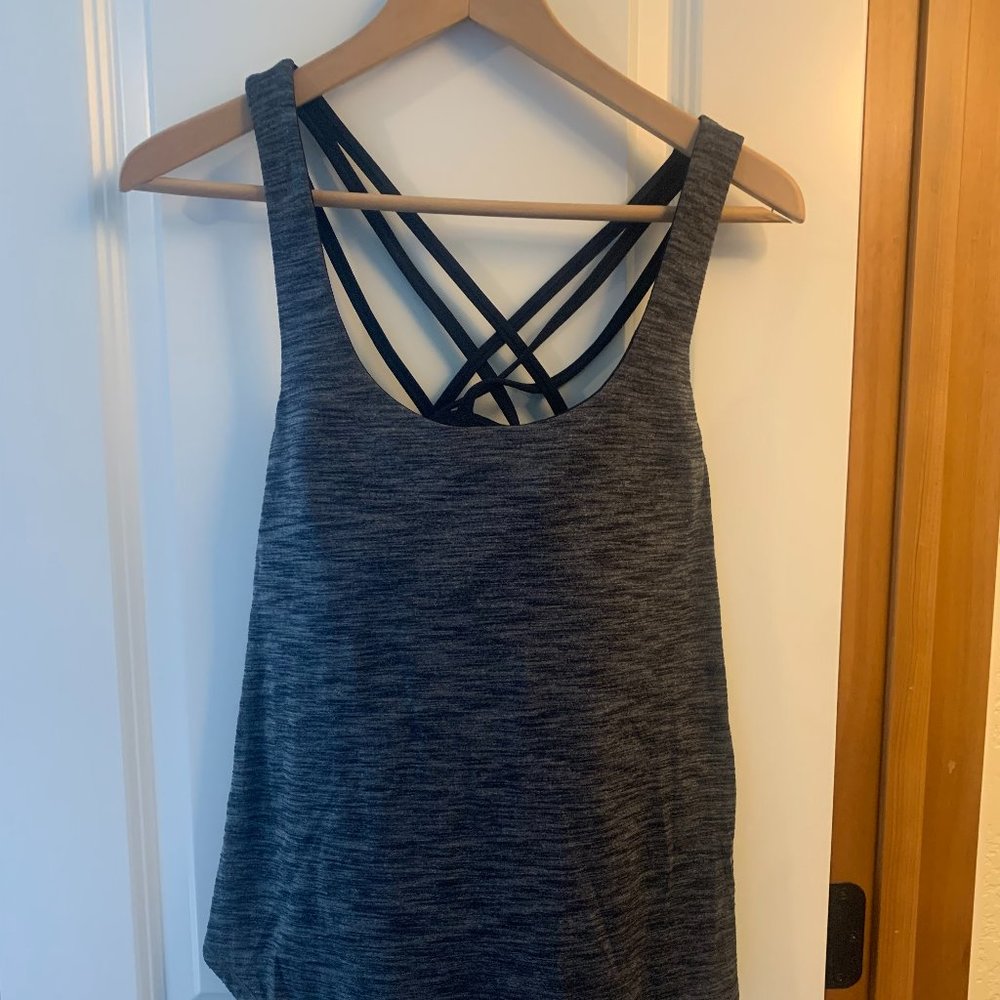 Lululemon Yoga top, Size Small, Grey
